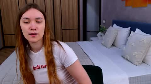 Elizabeth online show from March 2026 04:50:02 PM