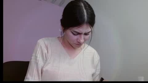 Snapshot of elizabethhot33 chatting on October 2025 05:49:02 AM elizabethhot33 online show from October 2025 05:49:02 AM