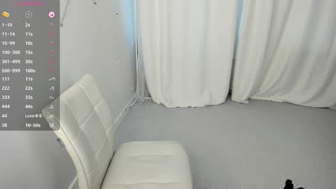 Snapshot of elizabethmad chatting on October 2025 07:42:02 AM elizabethmad online show from October 2025 07:42:02 AM