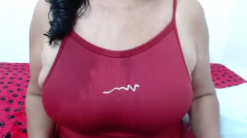 ElizabethMiler online show from June 2026 08:29:01 PM