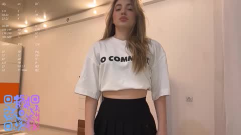 Mia online show from February 2026 05:10:01 PM