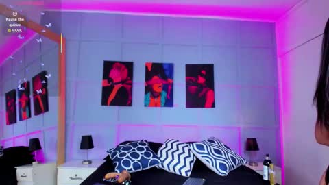  Elizabeth online show from December 2025 06:50:01 AM