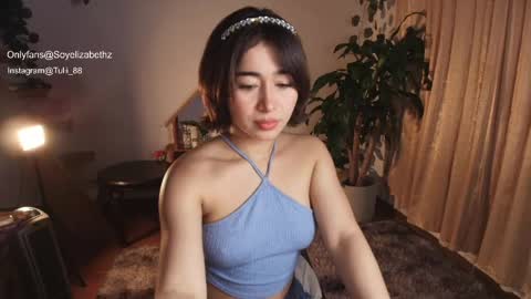 Snapshot of elizabethz chatting on June 2026 12:38:01 AM Tuli online show from June 2026 12:38:01 AM