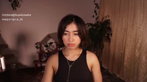 Snapshot of elizabethz chatting on June 2026 01:37:01 AM Tuli online show from June 2026 01:37:01 AM