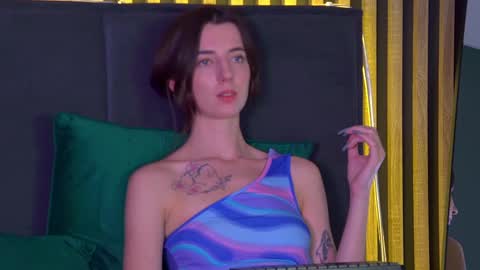 Snapshot of elizabetwilsoon chatting on January 2025 02:24:02 PM Elizabet online show from January 2025 02:24:02 PM