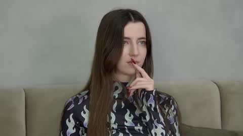 Snapshot of elizabetwilsoon chatting on January 2025 11:44:02 AM Elizabet online show from January 2025 11:44:02 AM