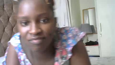 elizagoddess1211 online show from January 2026 06:40:02 AM