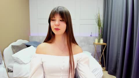 Snapshot of elizamild chatting on February 2025 07:35:02 PM Eliza online show from February 2025 07:35:02 PM