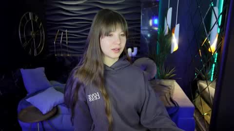 Snapshot of elizamild chatting on February 2025 07:47:02 PM Eliza online show from February 2025 07:47:02 PM
