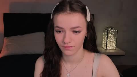 Snapshot of elizzza_ chatting on February 2026 05:13:02 AM elizzza_ online show from February 2026 05:13:02 AM