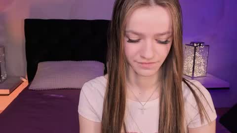 Snapshot of elizzza_ chatting on April 2026 05:36:01 AM elizzza_ online show from April 2026 05:36:01 AM