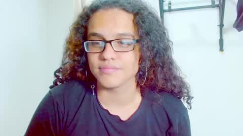 Diana online show from February 2025 11:47:02 PM