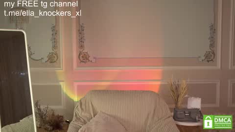 Snapshot of ella_knockers_xl chatting on March 2025 01:59:02 PM Ella      NEXT STREAM 21 november online show from March 2025 01:59:02 PM