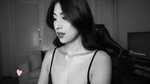 ELLA OWEN online show from January 2025 12:29:01 PM