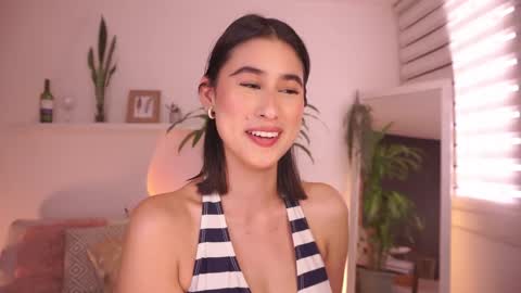 ELLA OWEN online show from February 2026 06:02:01 PM