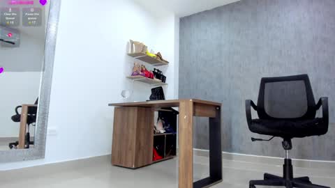 Maria Guys Ill be gone for a few days Ill be back soon online show from January 2025 03:44:01 PM