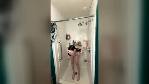 Snapshot of ella_royal1 chatting on July 2026 02:57:02 PM ella_royal1 online show from July 2026 02:57:02 PM