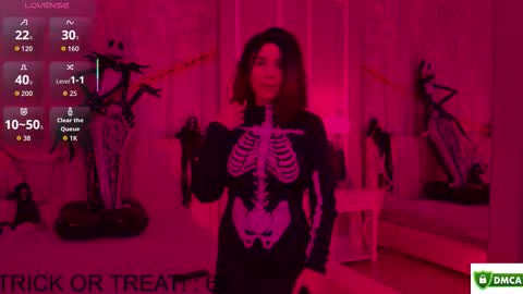 Ella online show from October 2025 04:24:02 AM