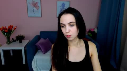 ellaasteele online show from October 2025 09:15:01 PM