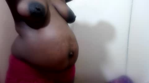 Snapshot of ellalowebaib chatting on July 2026 03:21:01 AM ellalowebaib online show from July 2026 03:21:01 AM