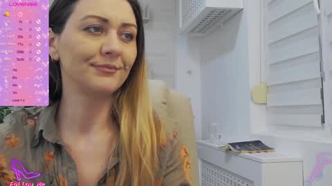            online show from January 2025 03:43:01 PM