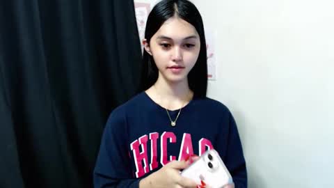 ELLA online show from November 2025 02:48:02 AM