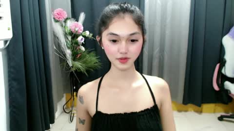 Snapshot of ellamiller69 chatting on June 2026 01:57:02 PM ELLA online show from June 2026 01:57:02 PM