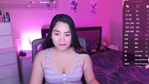 Snapshot of elleelle123 chatting on January 2025 02:07:02 AM Ann online show from January 2025 02:07:02 AM