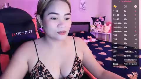 Snapshot of elleelle123 chatting on July 2026 01:10:02 AM Ann online show from July 2026 01:10:02 AM