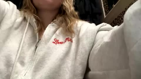 ellejess online show from February 2026 06:02:02 AM