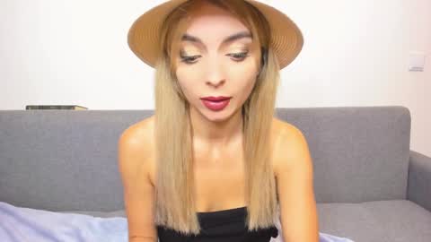 ellen_flow online show from February 2025 12:17:01 AM