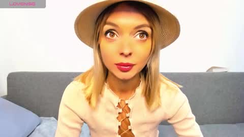 ellen_flow online show from October 2025 11:39:01 PM