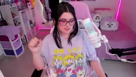 Snapshot of ellen_meow chatting on March 2026 09:13:02 AM Meow in da house . online show from March 2026 09:13:02 AM