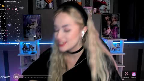 Maria online show from December 2024 08:04:02 PM