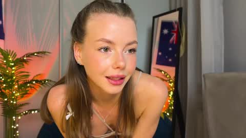 Snapshot of elli_harmon chatting on January 2025 03:20:01 PM Ellie --- Ill see you either on Friday or Saturday and definitely on Sunday online show from January 2025 03:20:01 PM