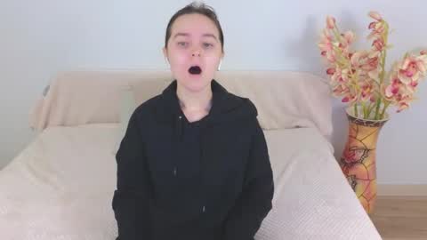 Ellie online show from February 2025 09:09:02 AM