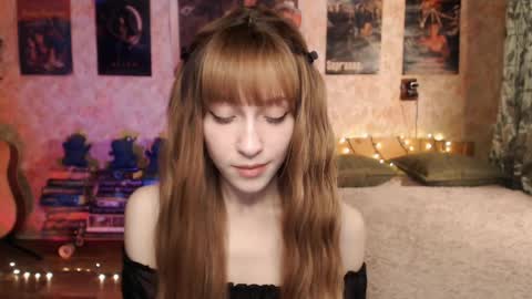 ellie_friendly online show from December 2024 12:43:02 AM