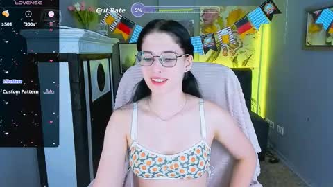 Snapshot of ellie_magic chatting on September 2025 11:56:02 AM ellie_magic online show from September 2025 11:56:02 AM