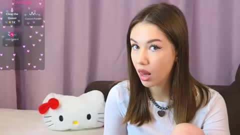 Snapshot of ellie_miller_ chatting on September 2025 07:47:01 PM ellie online show from September 2025 07:47:01 PM