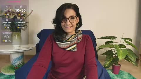 elliee1 online show from January 2025 12:30:01 PM