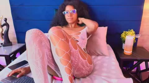 elliee_alves online show from March 2026 03:01:01 PM