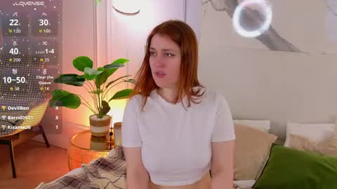 Snapshot of elliegarson__ chatting on May 2026 06:09:01 PM elliegarson__ online show from May 2026 06:09:01 PM