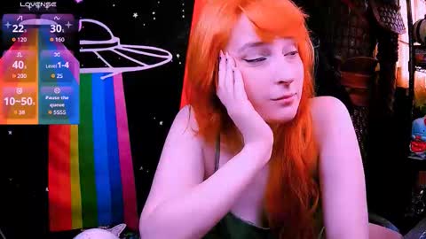 Ellie online show from October 2025 06:20:01 PM