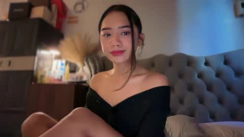 Snapshot of elliesee chatting on May 2026 03:55:02 AM ellie online show from May 2026 03:55:02 AM