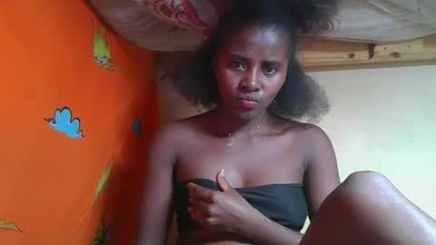 Snapshot of ellodi chatting on May 2026 02:01:02 PM Ellodi online show from May 2026 02:01:02 PM