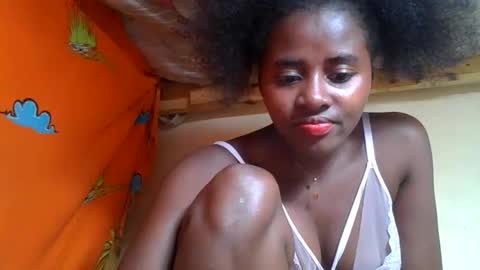 Snapshot of ellodi chatting on May 2026 08:14:01 PM Ellodi online show from May 2026 08:14:01 PM