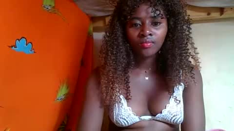 Snapshot of ellodi chatting on May 2026 10:08:02 PM Ellodi online show from May 2026 10:08:02 PM