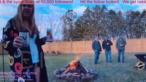 Snapshot of ells_palace chatting on December 2024 07:43:02 PM Ella Bella Bo Bella online show from December 2024 07:43:02 PM