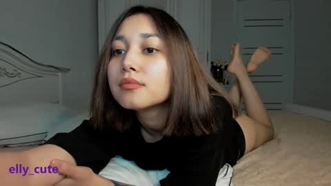 Elly Cute  online show from January 2025 02:24:02 AM