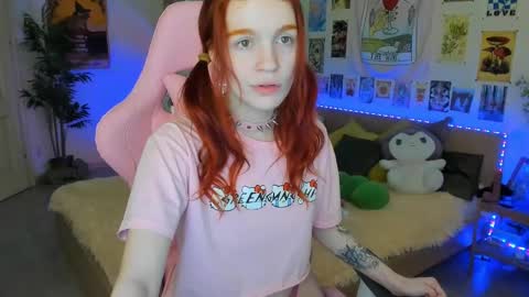 Snapshot of elly_milas chatting on February 2025 06:58:02 AM Elly     Fansly  online show from February 2025 06:58:02 AM